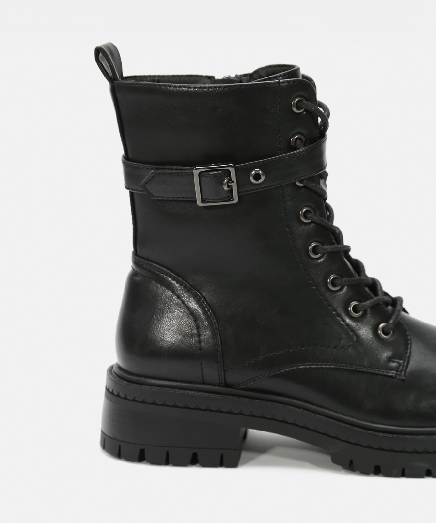 Botins militares fivela image number null